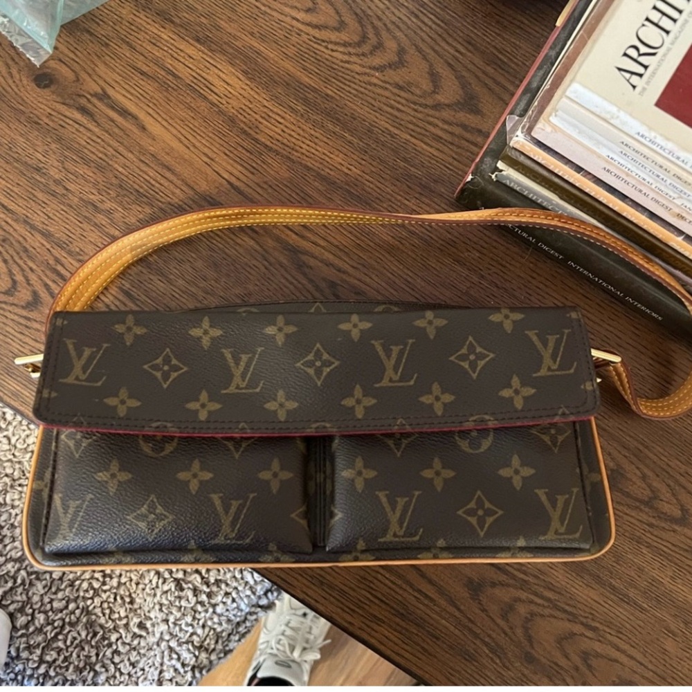 Louis Vuitton Viva Cite MM